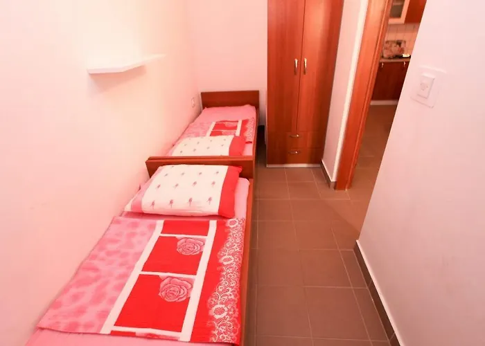Franc Apartman Povljana