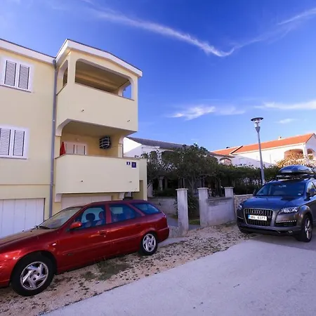Franc Apartment